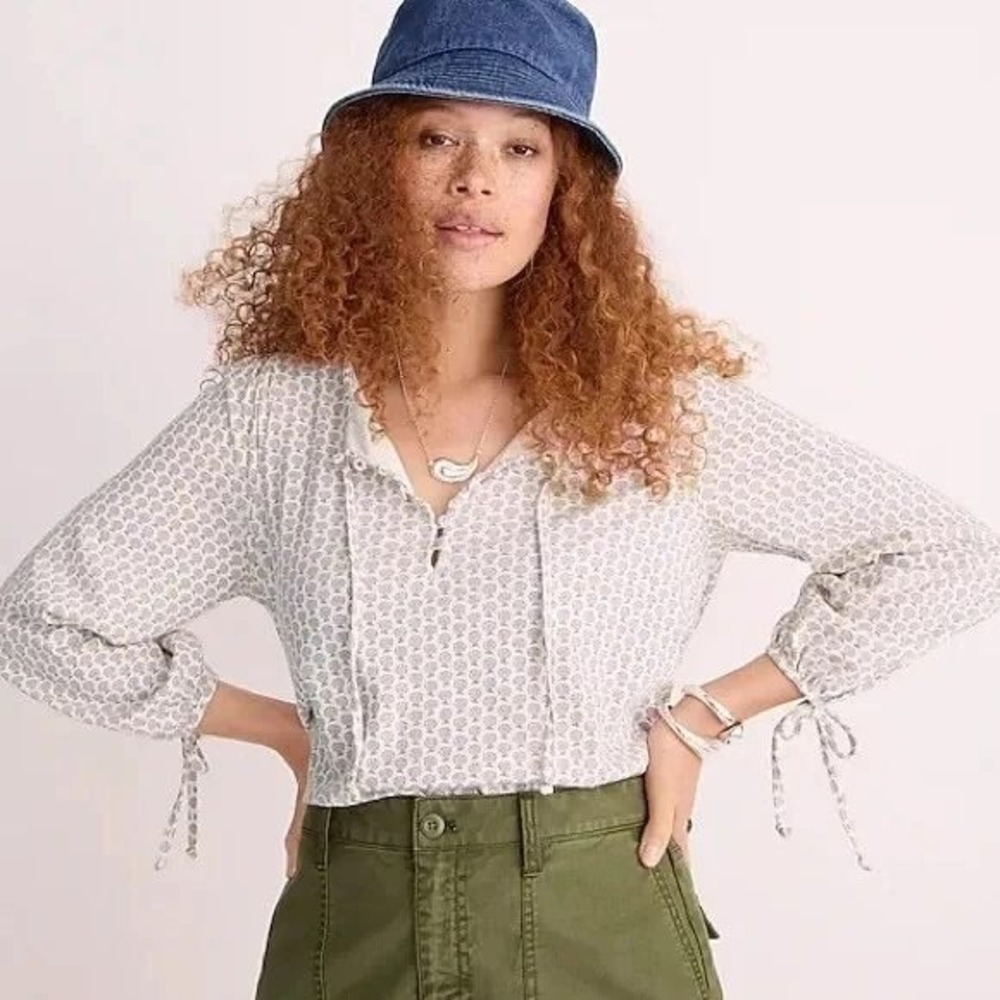 J.Crew Womens Hyacinth Floral‎ Tie Neck Peasant Blouse Top Size M Cottagecore